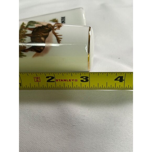 Vintage Pittsburg NH Moose Salt & Pepper Shakers - Picture 3 of 5